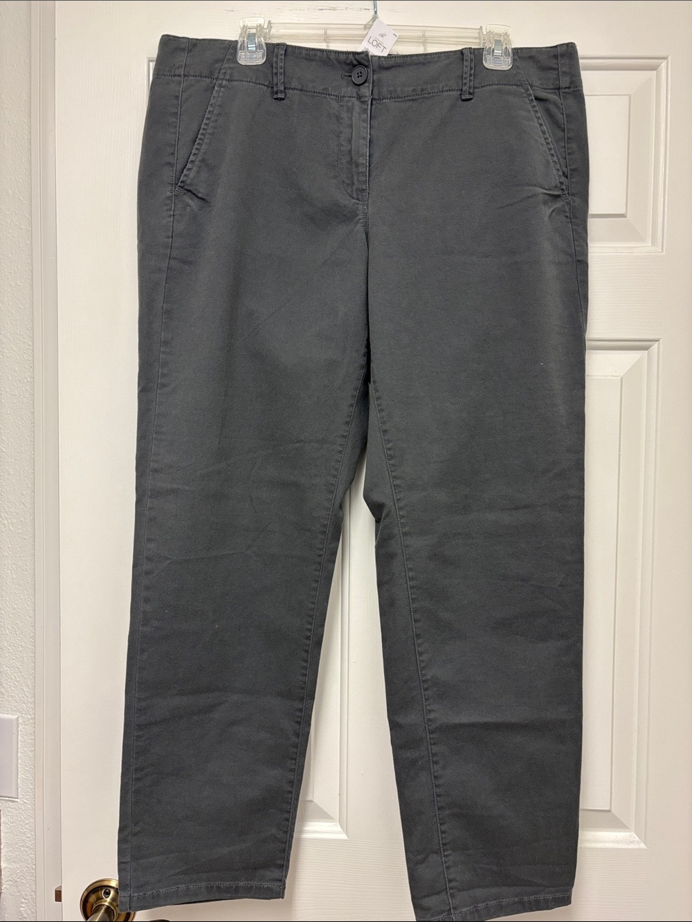 NWT LOFT  Women’s Charcoal Straight-Leg Girlfriend Chino
